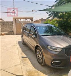 Chrysler Pacifica